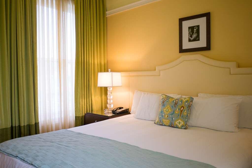 Deluxe, A Provenance Hotel Portland