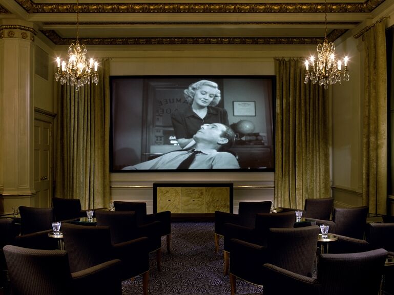 Deluxe, A Provenance 4* Portland